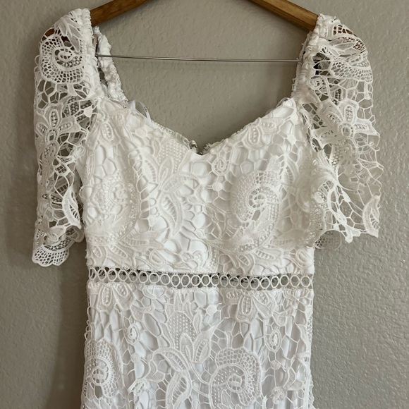 White Lace Ruffled Midi Dress Small - Picture 4 of 7